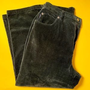 Vintage • Ralph Lauren • Forest Green • Corduroy • Capri • High Waisted